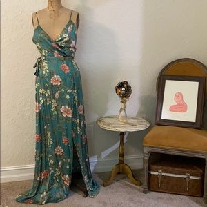 Majorelle Cubano Revolve floral wrap maxi dress 🌺